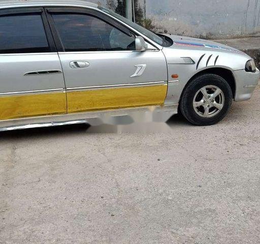 Cần bán xe Honda Civic sản xuất năm 1995, nhập khẩu nguyên chiếc