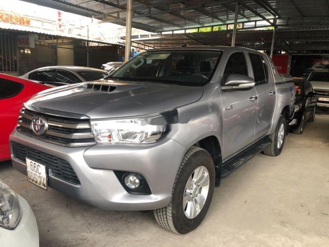 Bán xe Toyota Hilux đời 2016, màu bạc, nhập khẩu 0