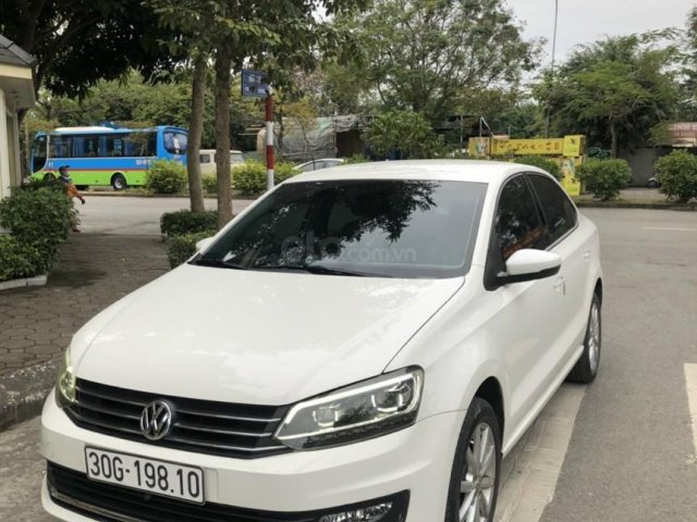 Xe Volkswagen Polo 1.6 AT 2017 - xe gia đình giá 535 Triệu.