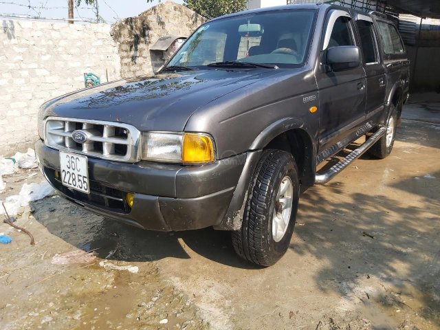 Xe Ford Ranger sản xuất 2001, màu xám (ghi) mới 95% giá tốt 108 triệu đồng