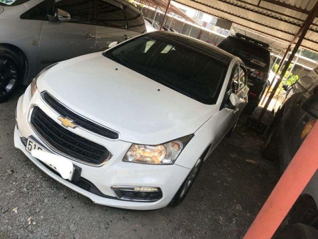 Bán Chevrolet Cruze năm sản xuất 2016, màu trắng