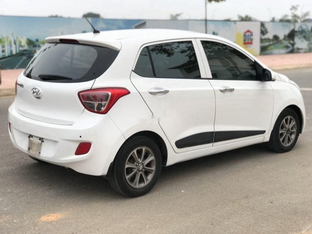 Bán xe Hyundai Grand i10 năm 2014, xe nhập còn mới