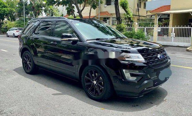 Xe Ford Explorer năm sản xuất 2018, nhập khẩu, xe giá thấp0