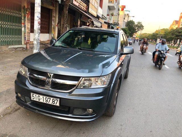 Cần bán lại xe Dodge Journey 2.7AT năm sản xuất 2011, nhập khẩu nguyên chiếc