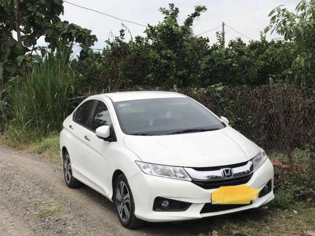 Cần bán xe Honda City năm sản xuất 2017, nhập khẩu nguyên chiếc còn mới0