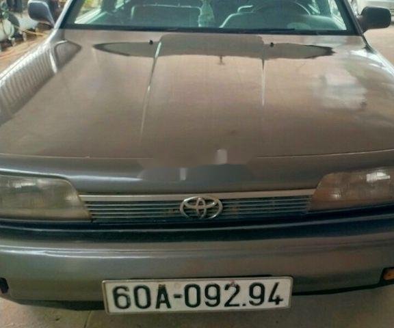 Bán ô tô Toyota Camry 2.0 năm sản xuất 1996, nhập khẩu