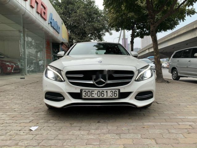 Bán Mercedes C200 năm 2015, xe chính chủ còn mới0