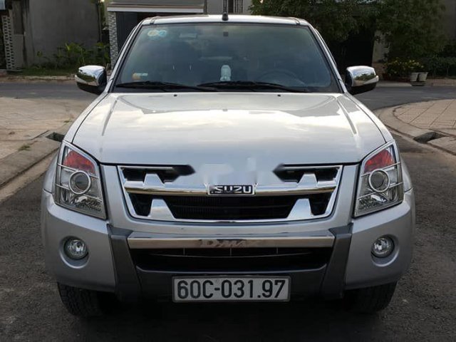 Bán Isuzu Dmax sản xuất năm 2011, nhập khẩu nguyên chiếc còn mới, 305 triệu