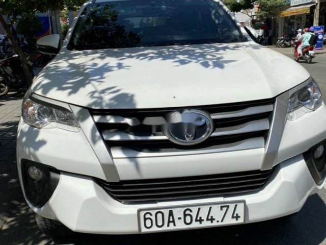 Cần bán xe Toyota Fortuner năm sản xuất 2019 còn mới, giá chỉ 935 triệu0