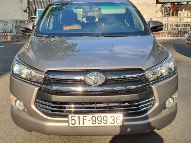 Bán gấp Toyota Innova E 2016 mới 90%0