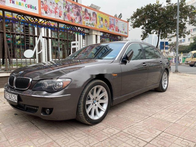 Cần bán lại xe BMW 7 Series 750 Li năm 2006, xe nhập, 355tr0