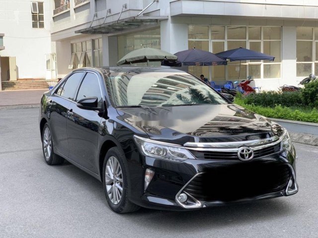 Bán ô tô Toyota Camry 2.5Q năm 2018, xe giá thấp0