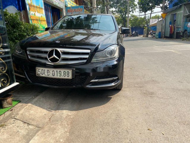 Bán xe Mercedes C200 sản xuất năm 2012, giá ưu đãi0