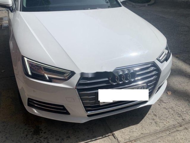 Cần bán xe Audi A4 năm sản xuất 2016, nhập khẩu0