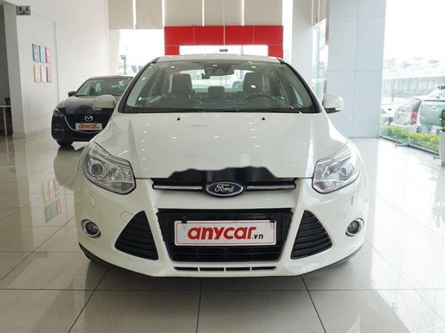 Cần bán gấp Ford Focus sản xuất năm 2014, xe chính chủ còn mới