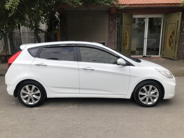 Gia Hưng Auto bán xe Hyundai Accent màu trắng sx 20150