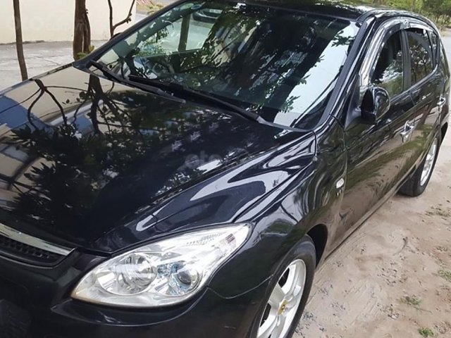 Xe Hyundai i30 1.6 AT sản xuất 2009, màu đen, nhập khẩu