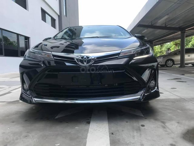 Bán xe Toyota Corolla Altis 2021, màu đen, 763 triệu