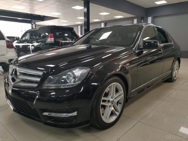 Mercedes Benz C300 AMG Model 20130