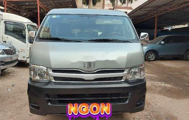 Xe Toyota Hiace sản xuất năm 2011, xe nhập, giá tốt