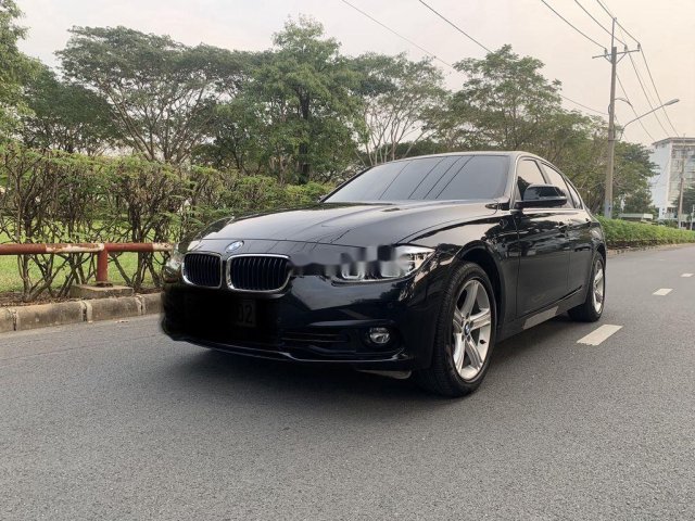 Bán ô tô BMW 3 Series 320i năm sản xuất 2019, nhập khẩu0