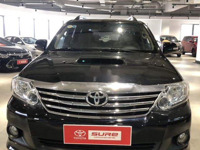 Bán Toyota Fortuner sản xuất 2014 còn mới0