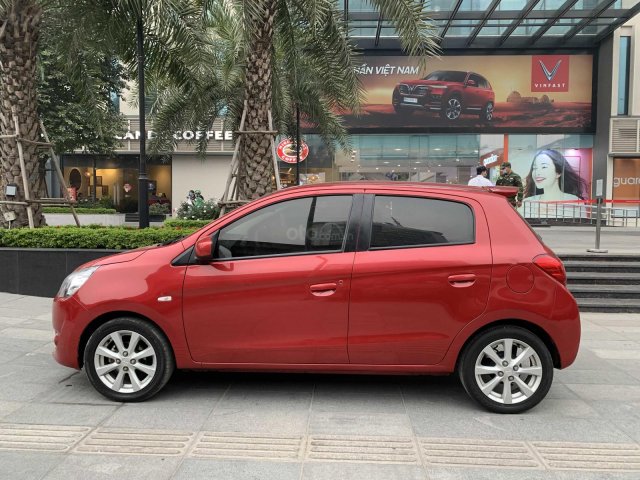 Cần bán Mitsubishi Mirage năm 2014, màu đỏ, mới 95%, giá tốt 285 triệu đồng0