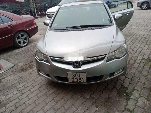 Bán Honda Civic đời 2008, màu bạc, xe nhập chính chủ, giá chỉ 305 triệu0