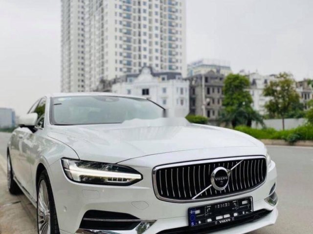 Cần bán xe Volvo S90 2016, màu trắng, xe nhập 