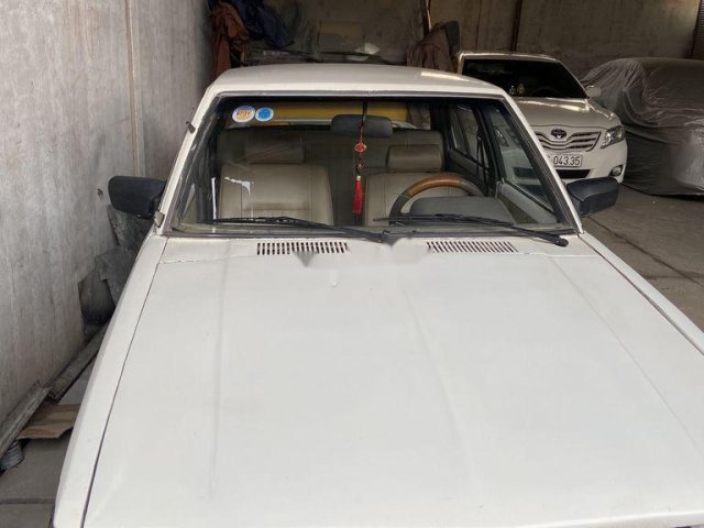 Cần bán lại xe Toyota Corolla sản xuất năm 1981, màu trắng
