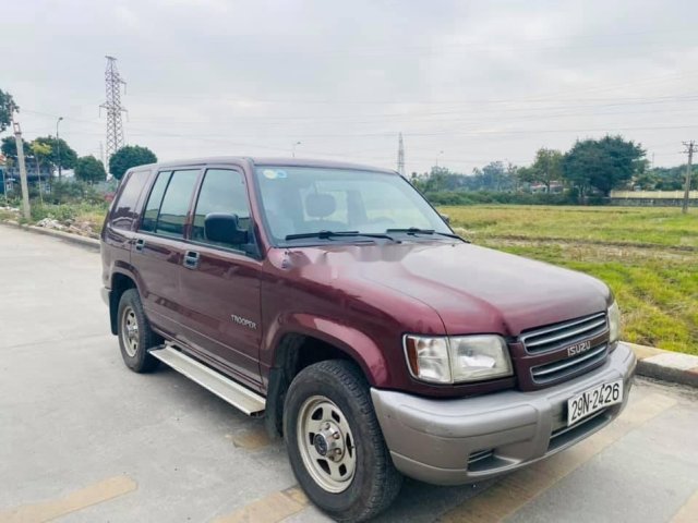 Cần bán lại xe Isuzu Trooper đời 2001, màu đỏ, nhập khẩu0