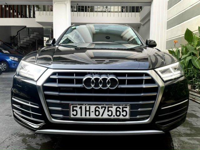 Bán Audi Q5 sản xuất 2019, xe đi siêu lướt 5000km, bao kiểm tra hãng0