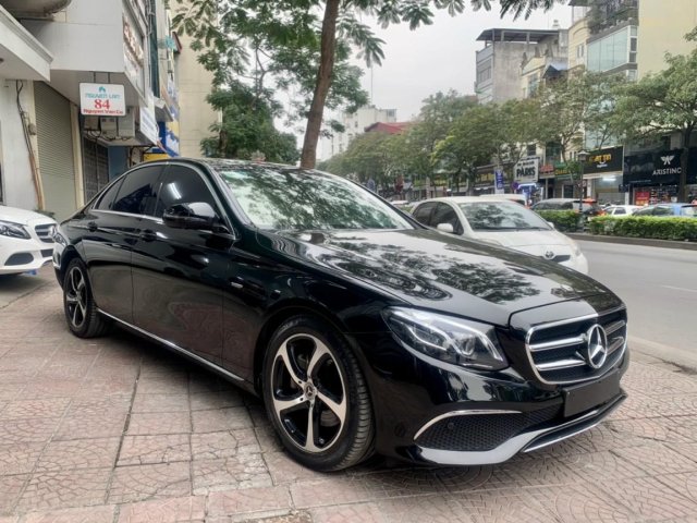 Mercedes E200 Facelift Sport Style, sản xuất cuối 2019, biển Tp HCM0