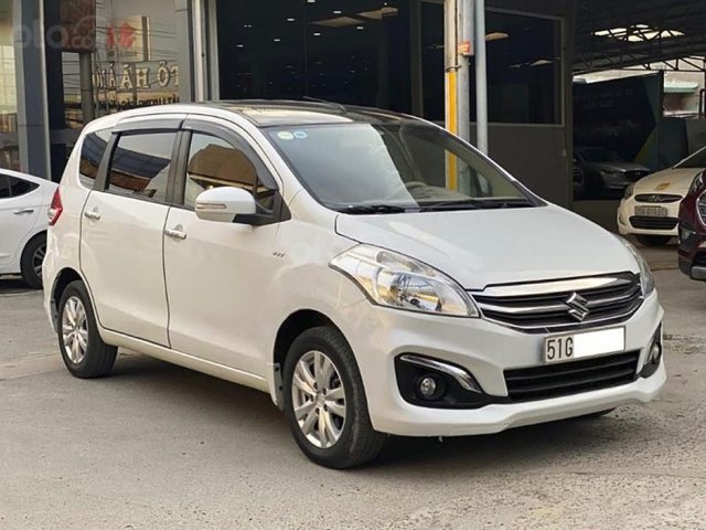 Cần bán xe Suzuki Ertiga 1.4 AT sản xuất năm 2017, màu trắng0