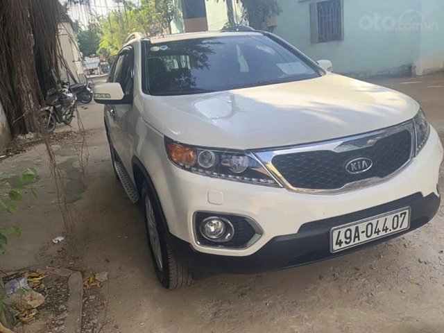 Xe Kia Sorento sản xuất 2013, màu trắng chính chủ, 545 triệu