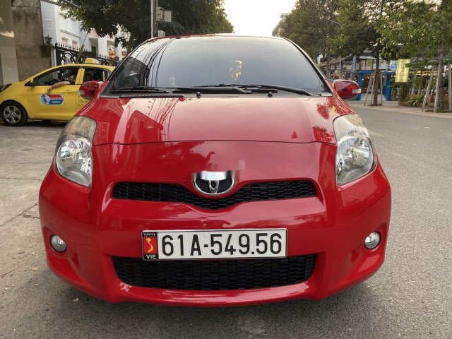 Cần bán xe Toyota Yaris năm sản xuất 2012, nhập khẩu nguyên chiếc còn mới