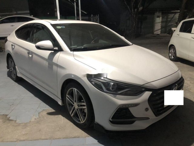 Bán Hyundai Elantra Turbo 1.6AT sản xuất 20180