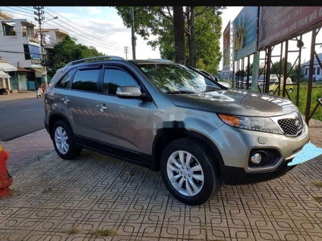 Bán xe Kia Sorento năm 2013, màu bạc, 520 triệu0