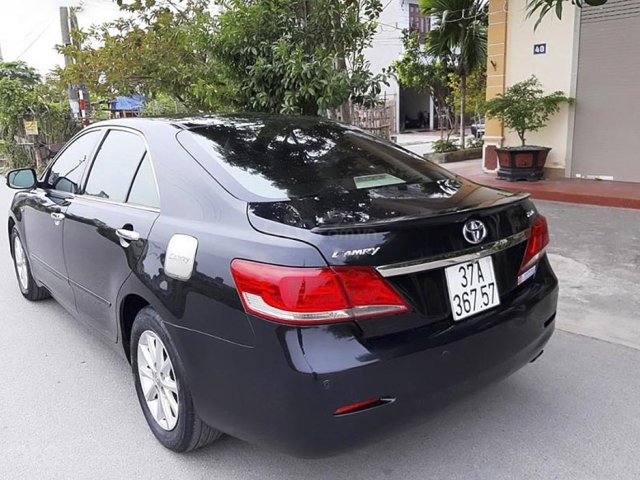 Bán Toyota Camry 2.4G năm sản xuất 2010, màu đen chính chủ, giá tốt