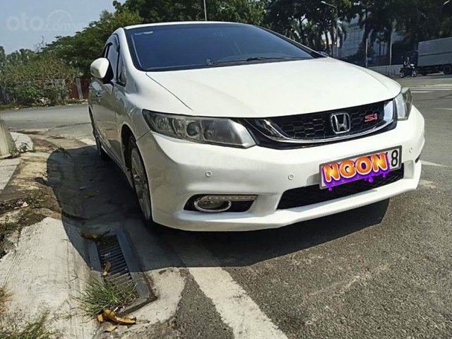 Cần bán xe Honda Civic 2.0 AT 2013, màu trắng chính chủ, 492tr