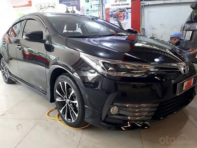 Bán Toyota Corolla Altis 2.0V năm sản xuất 2019, màu đen