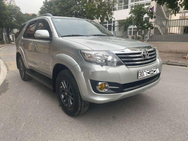 Xe Toyota Fortuner sản xuất 2015, xe chính chủ