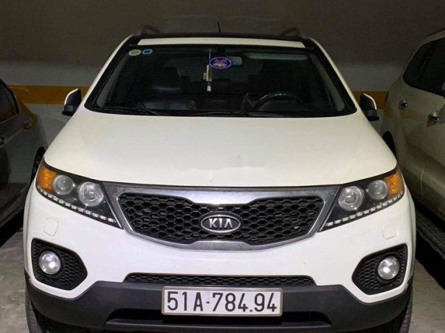 Cần bán gấp Kia Sorento năm sản xuất 2014, nhập khẩu, giá mềm0