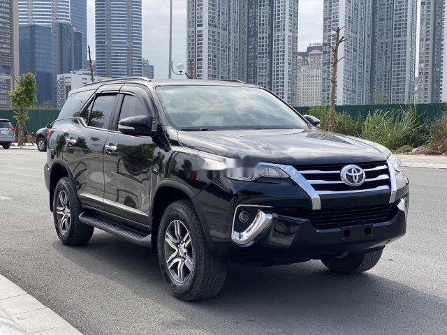 Cần bán Toyota Fortuner sản xuất năm 2018, nhập khẩu còn mới, 935tr0