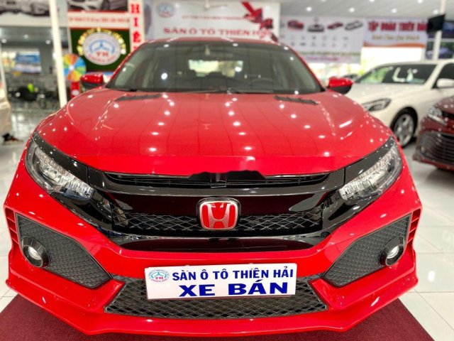 Bán Honda Civic sản xuất 2017, nhập khẩu nguyên chiếc còn mới, giá chỉ 710 triệu0