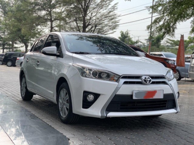 Bán Yaris 2015, xe chất, xem tại hãng