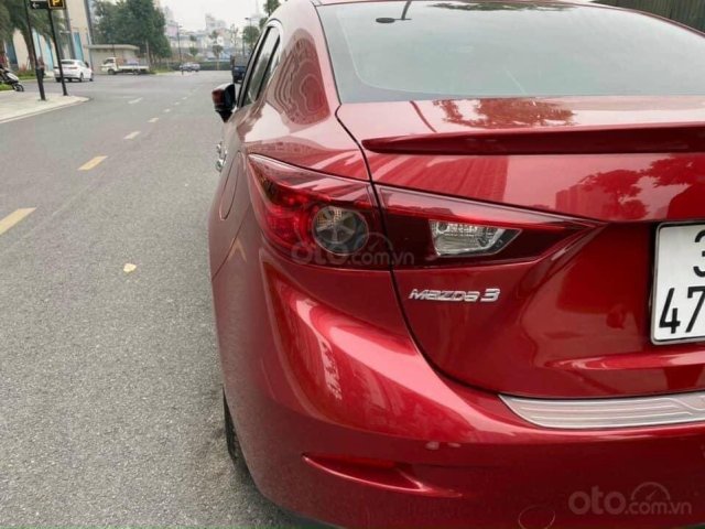 Cần bán Mazda 3 sản xuất 2017, màu đỏ, giá 600tr0