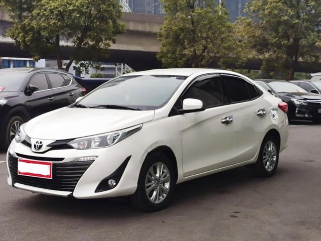 Cần bán xe Toyota Vios năm sản xuất 2018, màu trắng 0