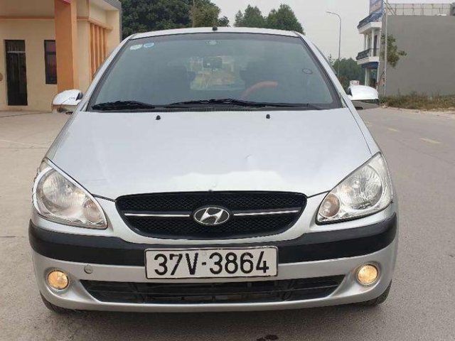 Cần bán xe Hyundai Getz sản xuất năm 2010, nhập khẩu nguyên chiếc còn mới0