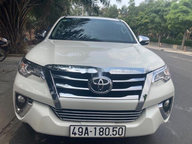 Bán xe Toyota Fortuner sản xuất 2017, xe nhập, giá 890tr0